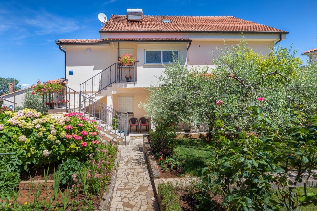 Apartments Hortensia Pula Extérieur photo