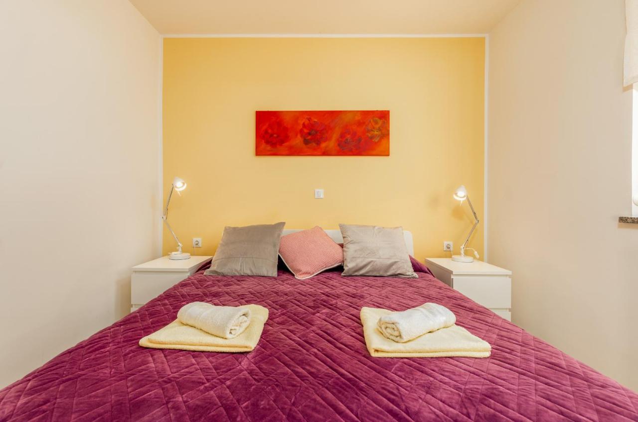 Apartments Hortensia Pula Extérieur photo