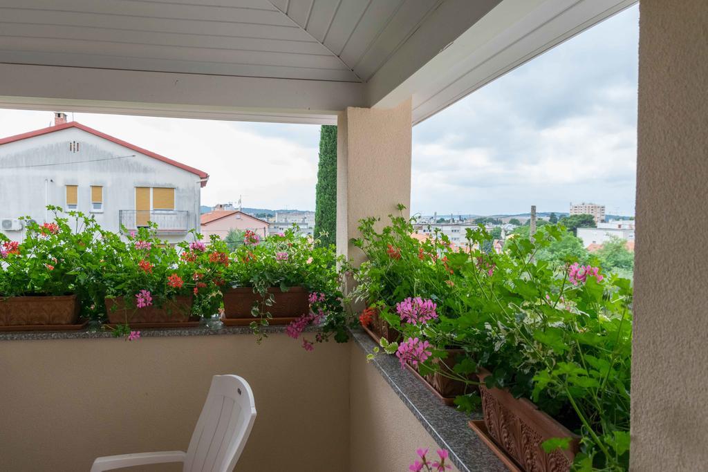 Apartments Hortensia Pula Extérieur photo
